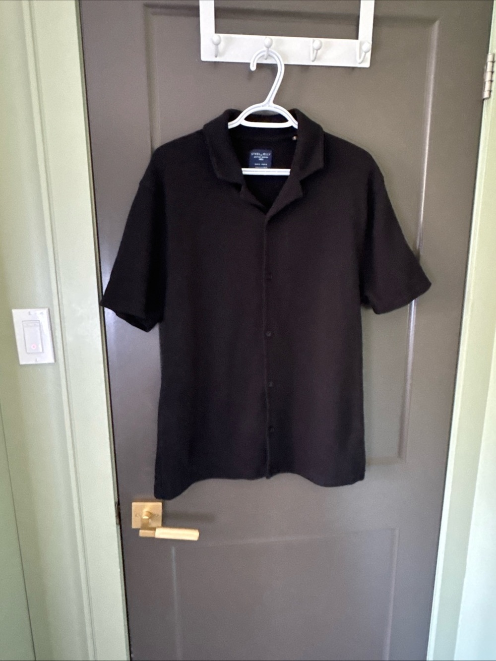 Men's Short-Sleeve Black Button-Down Shirt, knit, Jelly & Steel - fits a large